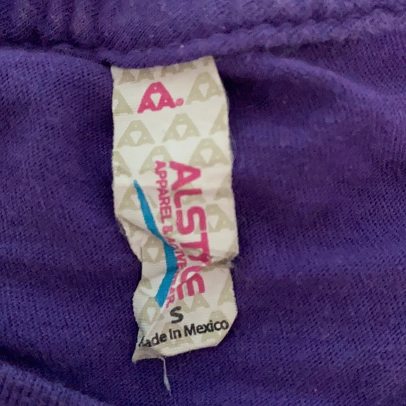 Purple one direction shirt. - Picture 4 of 4